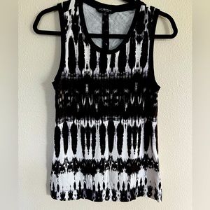 Liverpool Sleeveless Knit Top With Miter Back In Black And White Tie Dye small